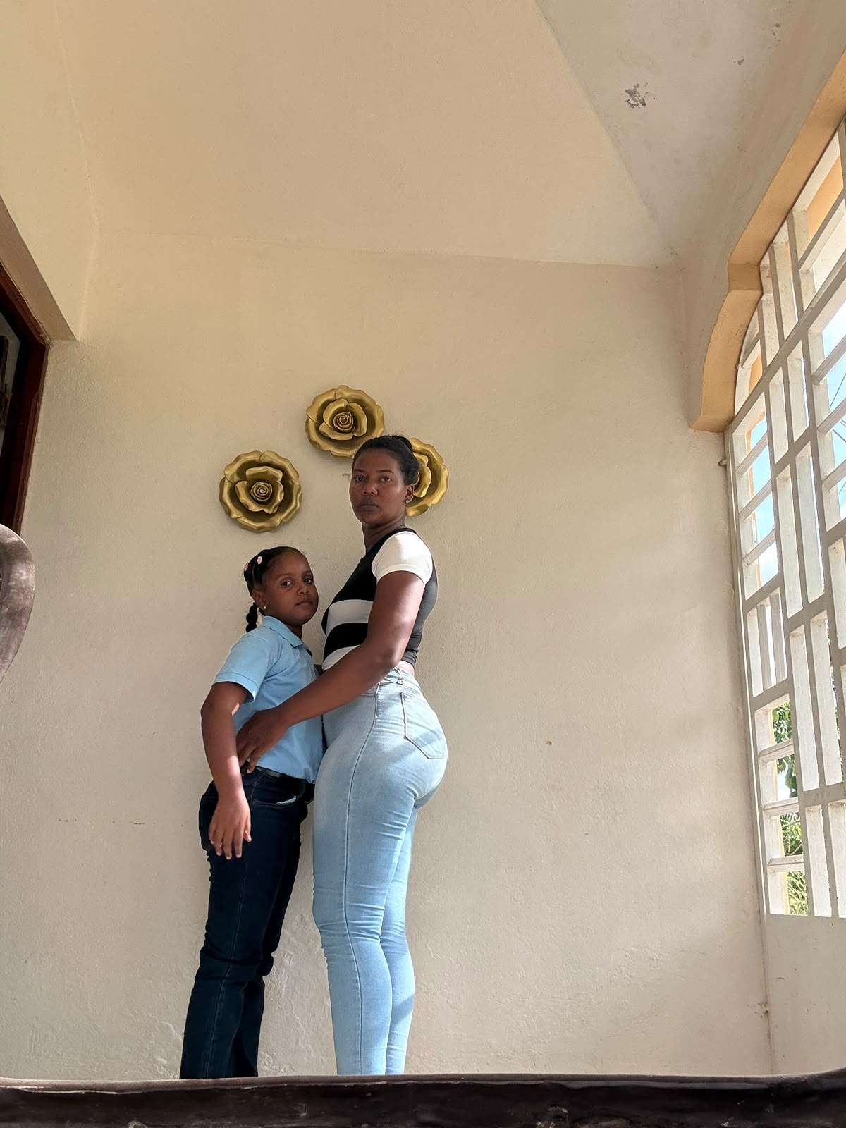 Mother and daughter participating.