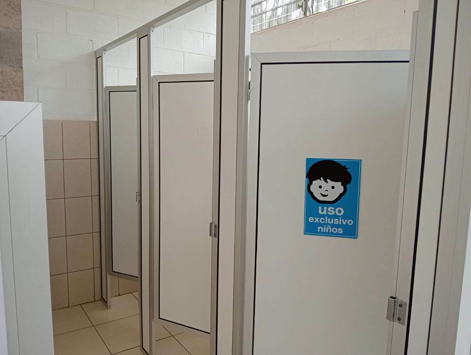 Common toilets, adults and children