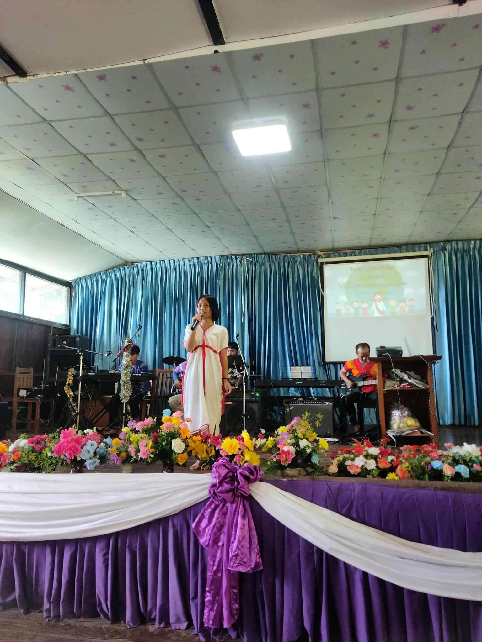 Melodies of Faith: Supporting God's Praise!