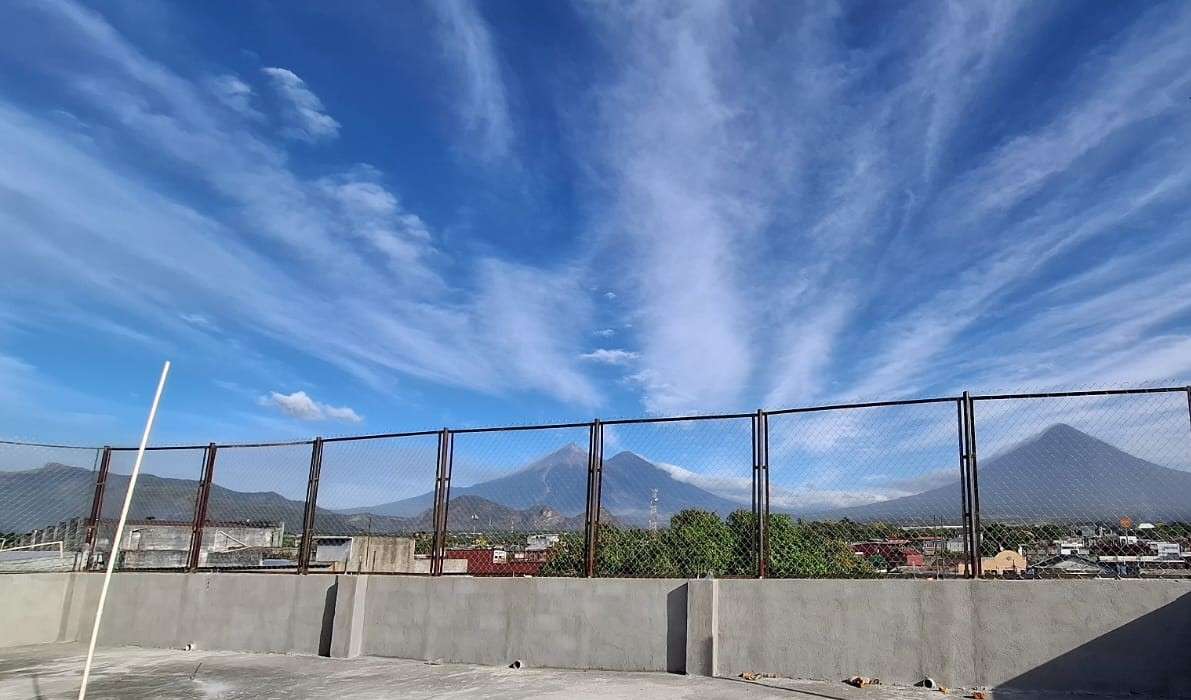 Wall and mesh installed and views of the volcanoes