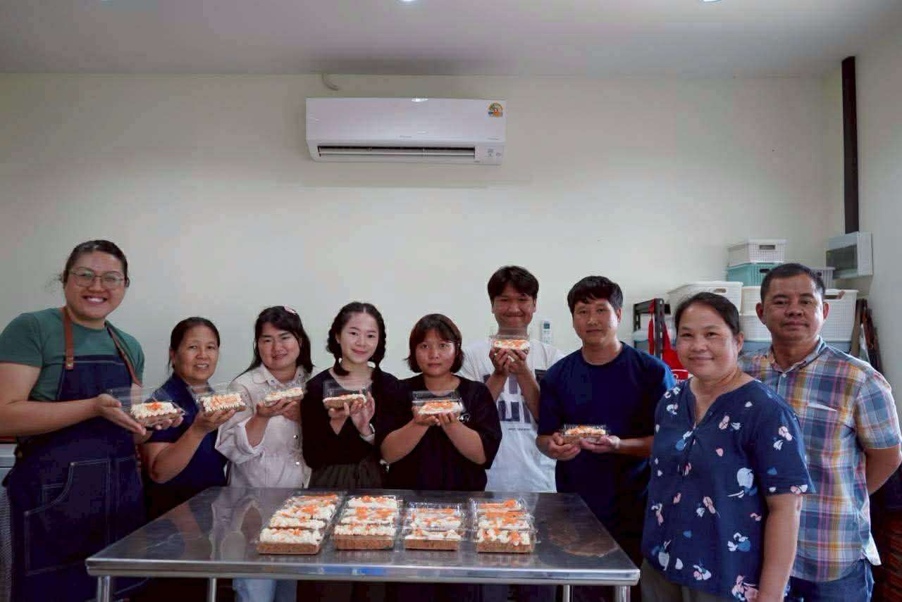 Young people learn how to make desserts and generate income.