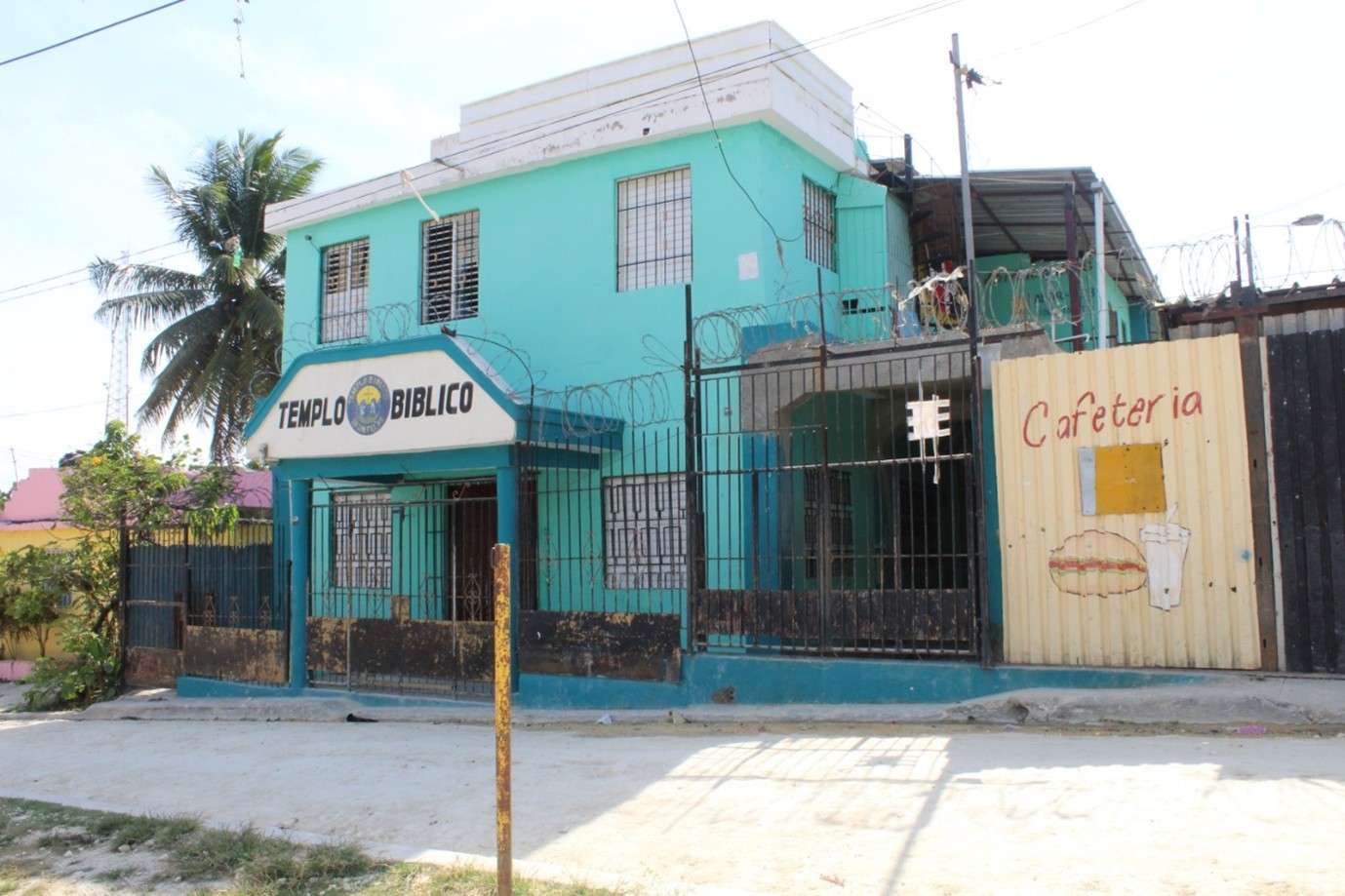 Divino Maestro Student Center