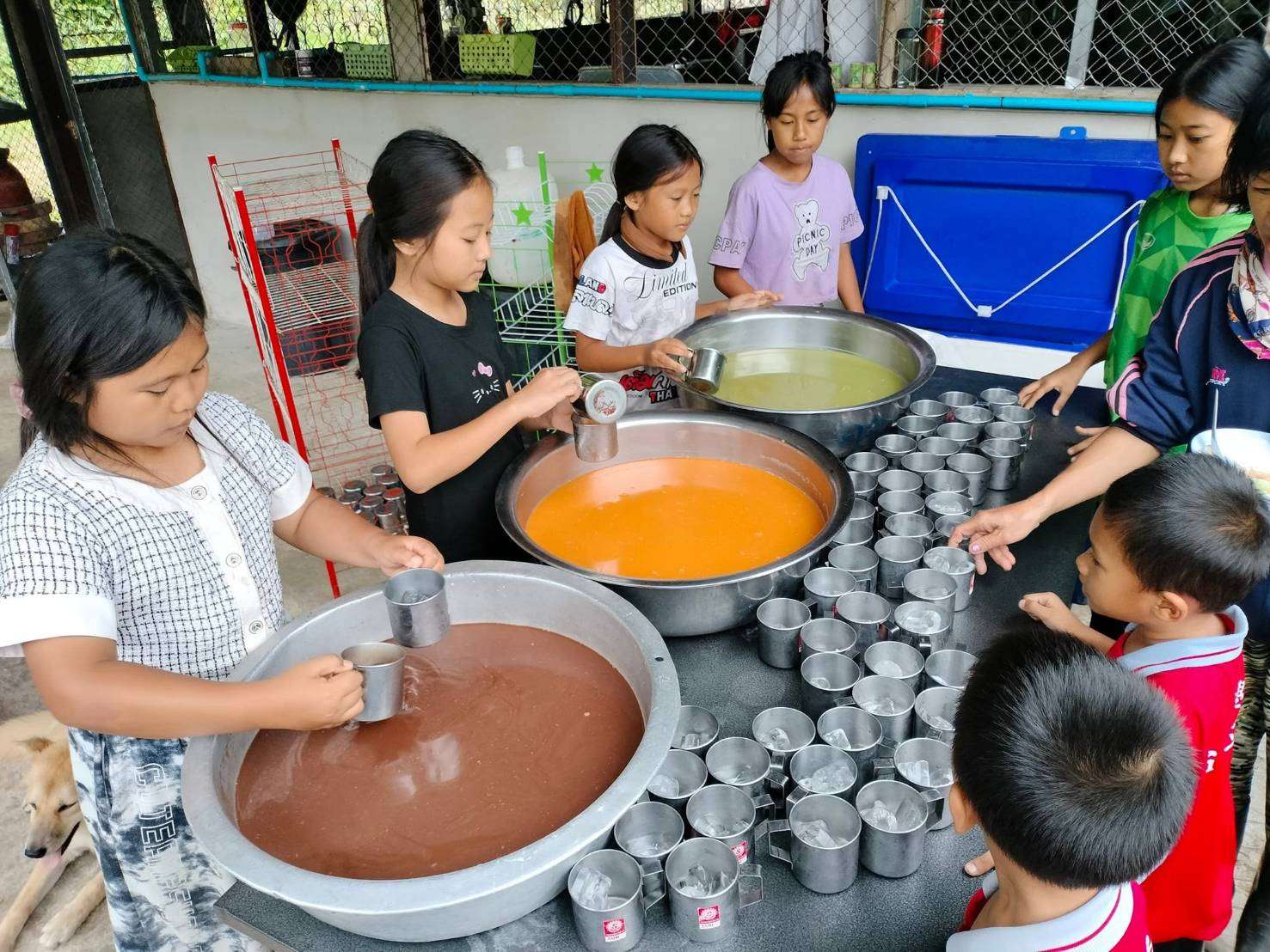 Snacks during break time, refreshing cold drinks, made by the children.