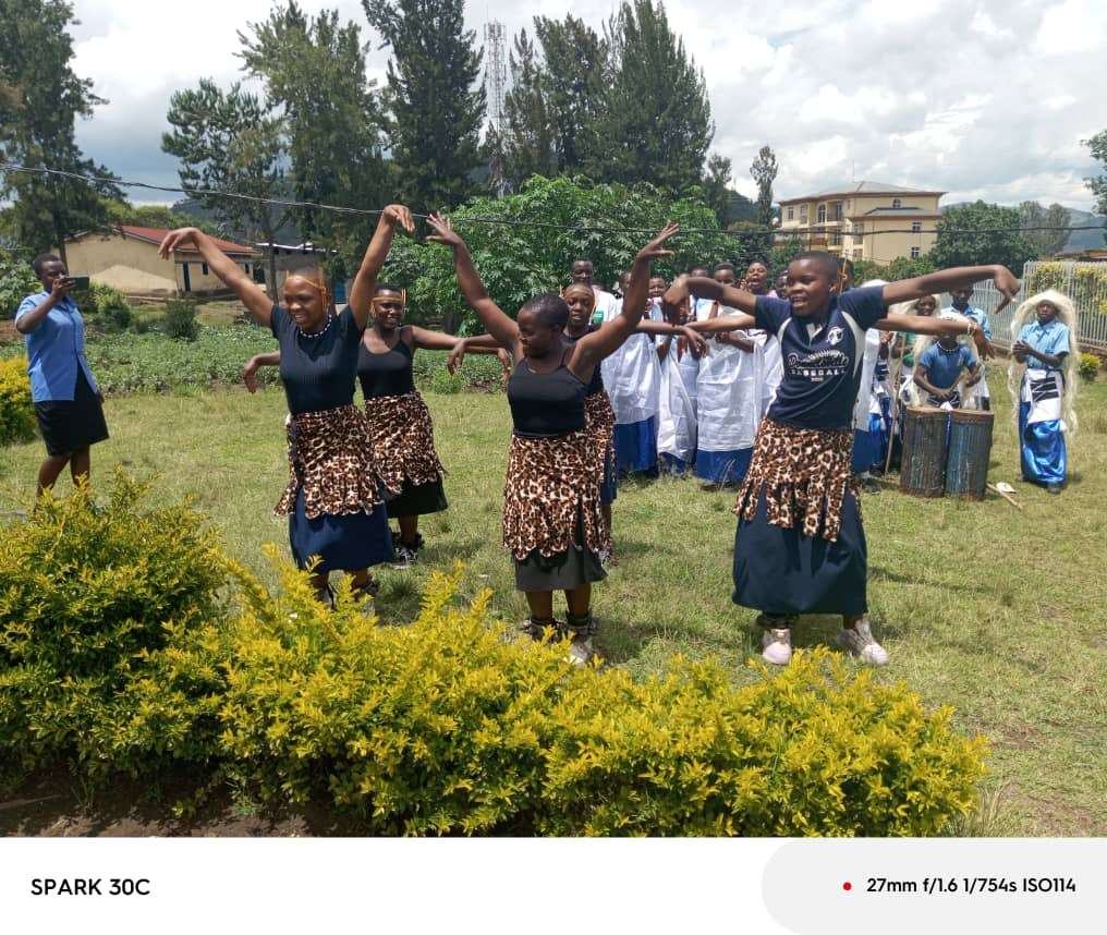 The children of the project are having fun.