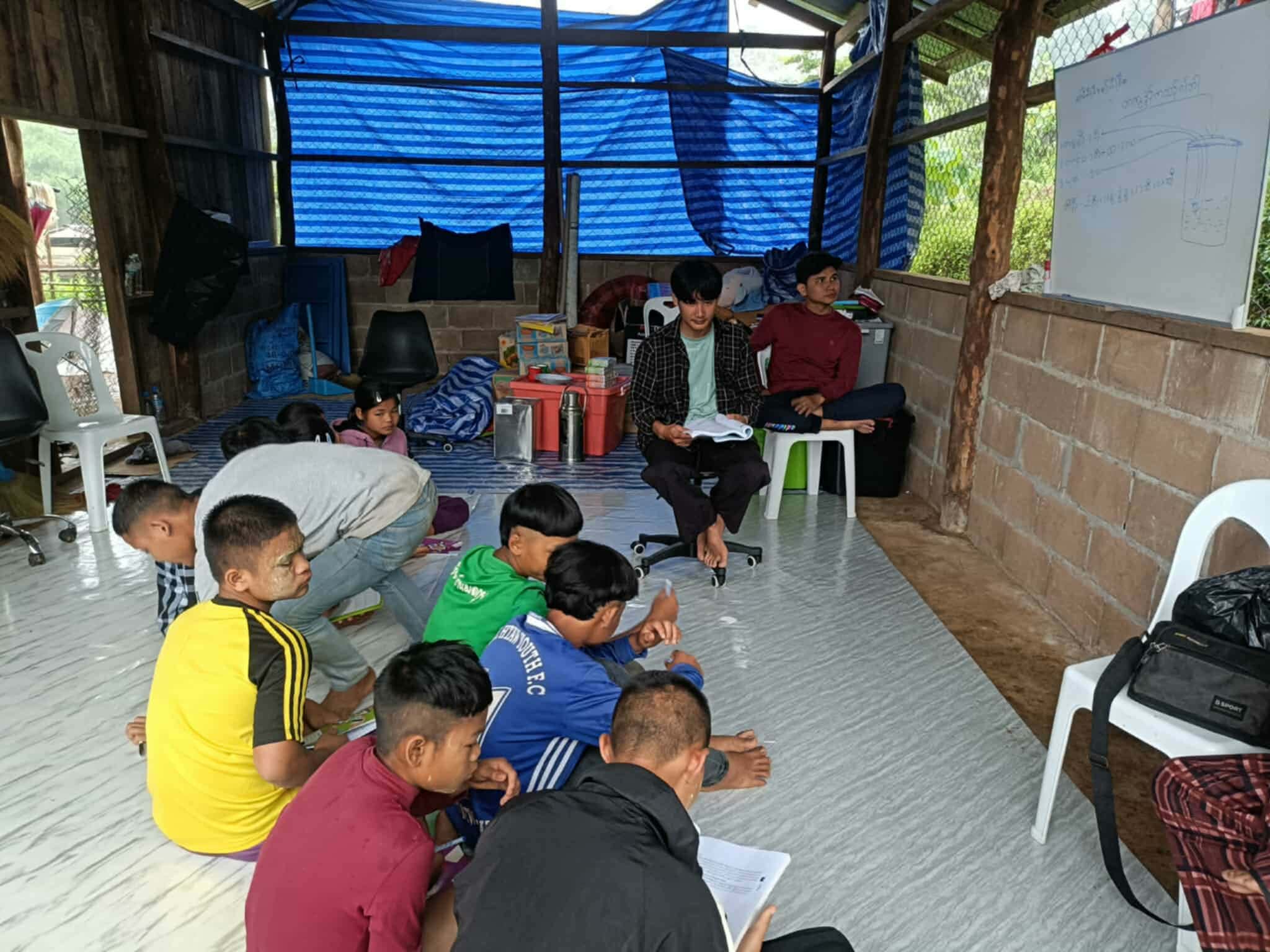 Training and learning about integrated farming.