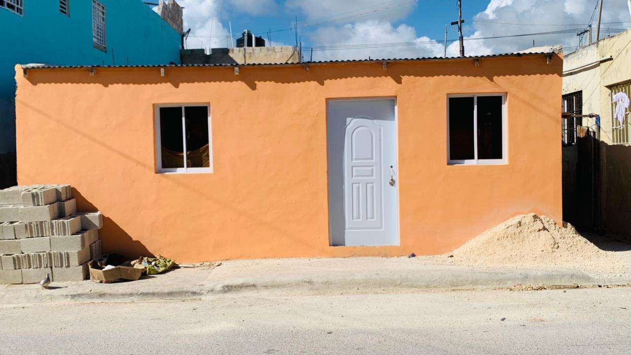 Refurbishment of the front and in the process of finishing the interior