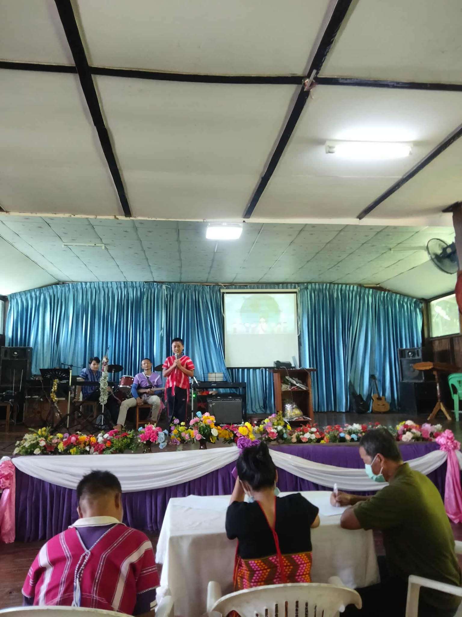 Melodies of Faith: Supporting God's Praise!