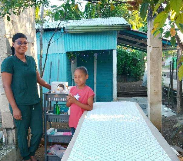 Mother and family at the entrepreneurial site