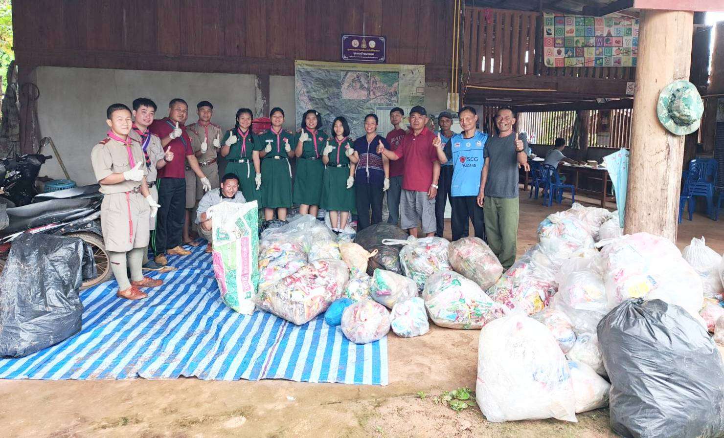 Clean community with our hands