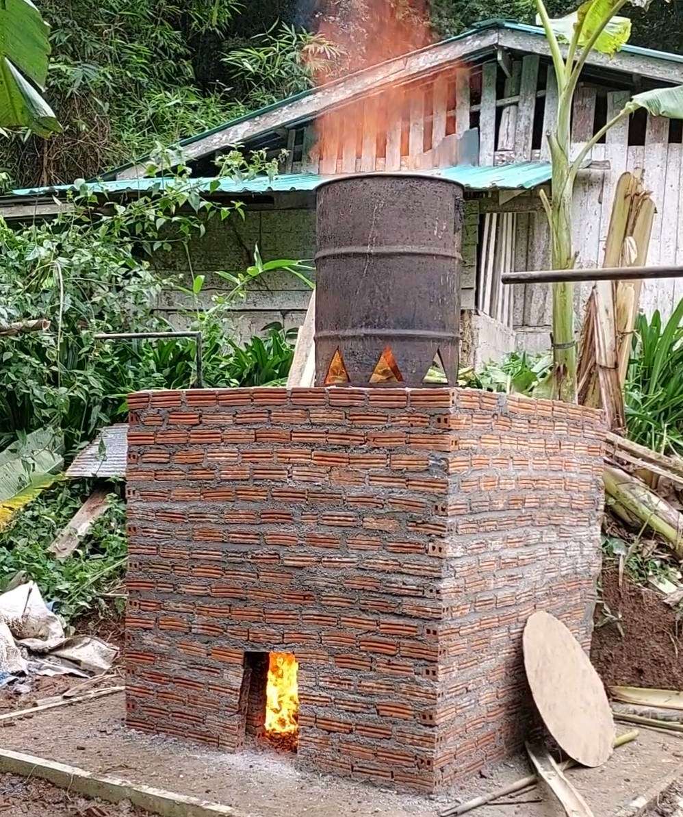 The waste was collected and taken to the school’s biomass incinerator, where it was safely processed instead of being burned in the open.