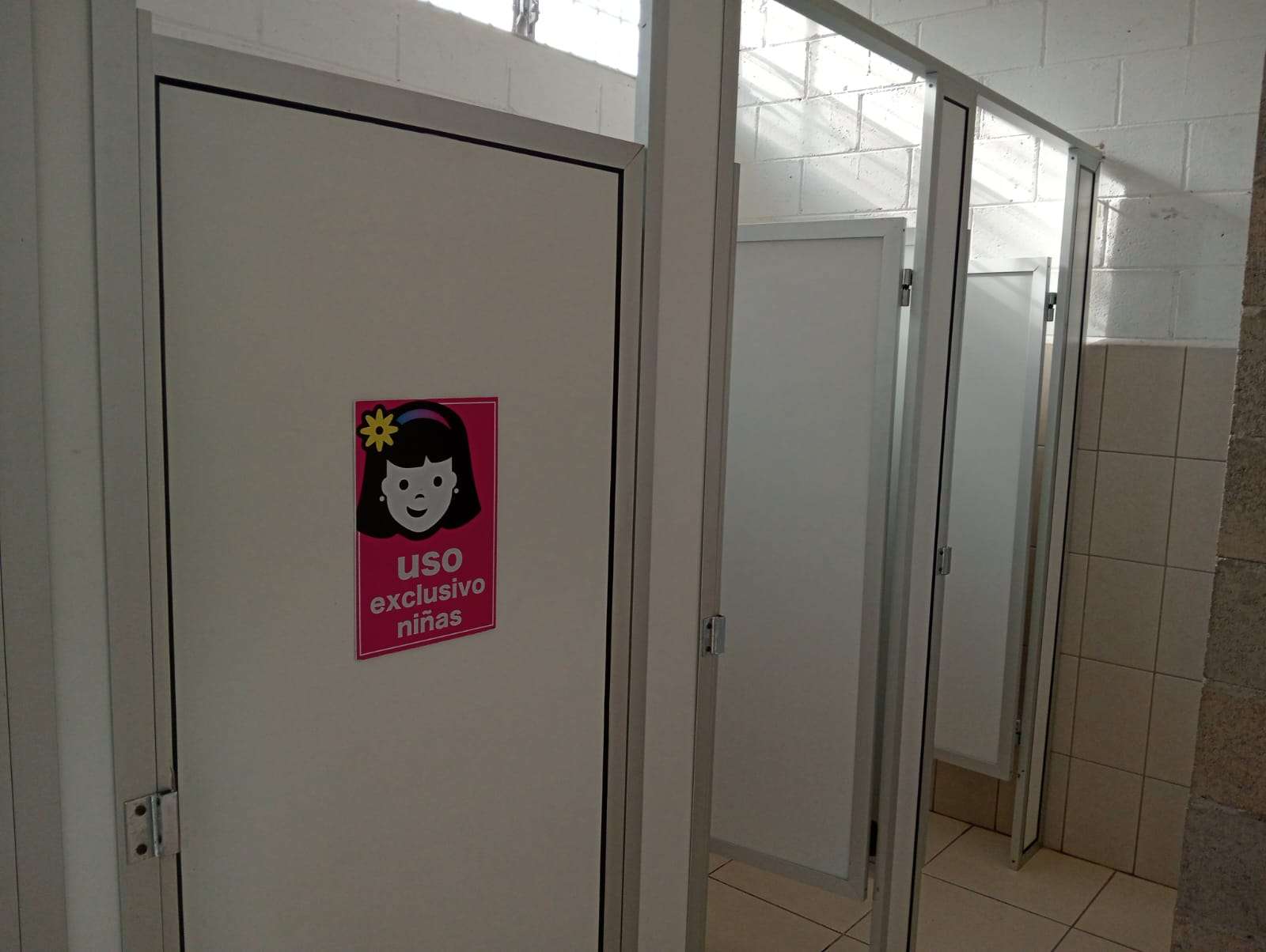 Common toilets, adults and children