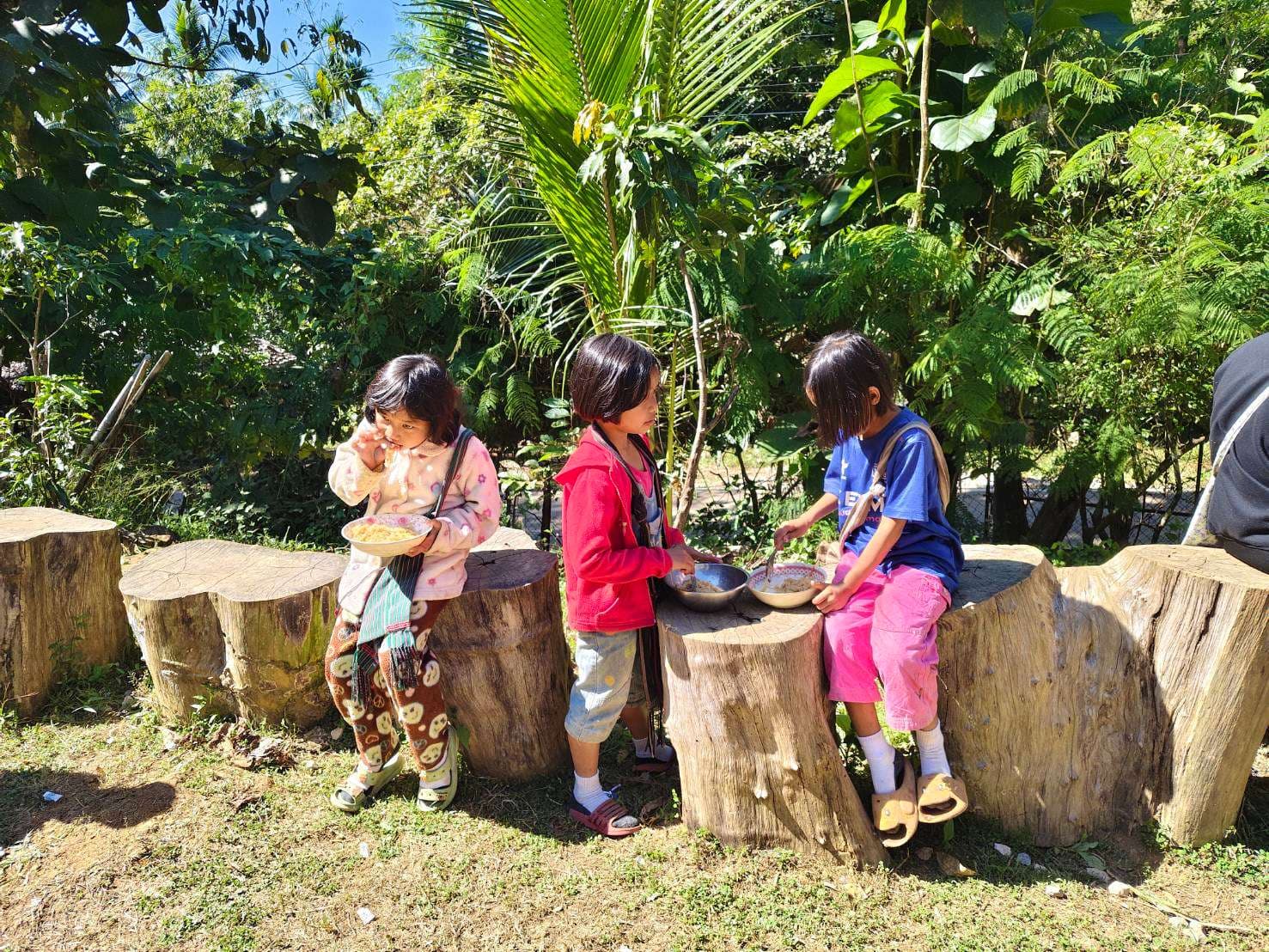 Cafeteria Space for Clean Meals and Youth Connection