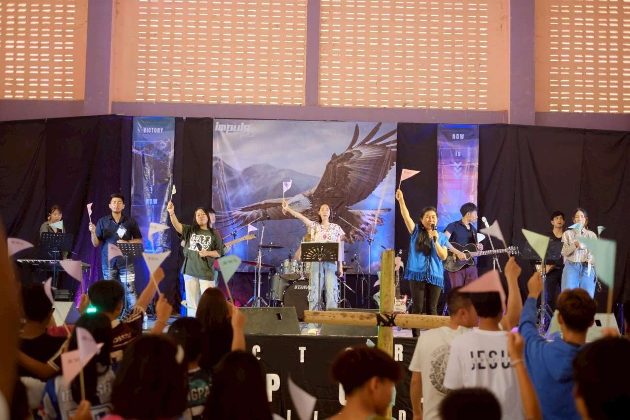 Worship Training for Youth Leadership Growth