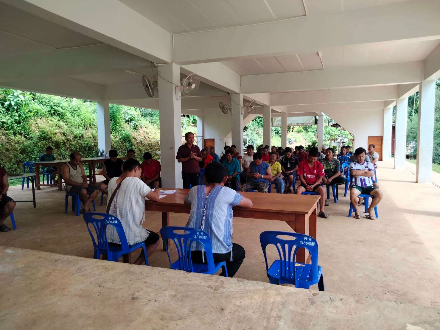 Community leaders agreed on the program together