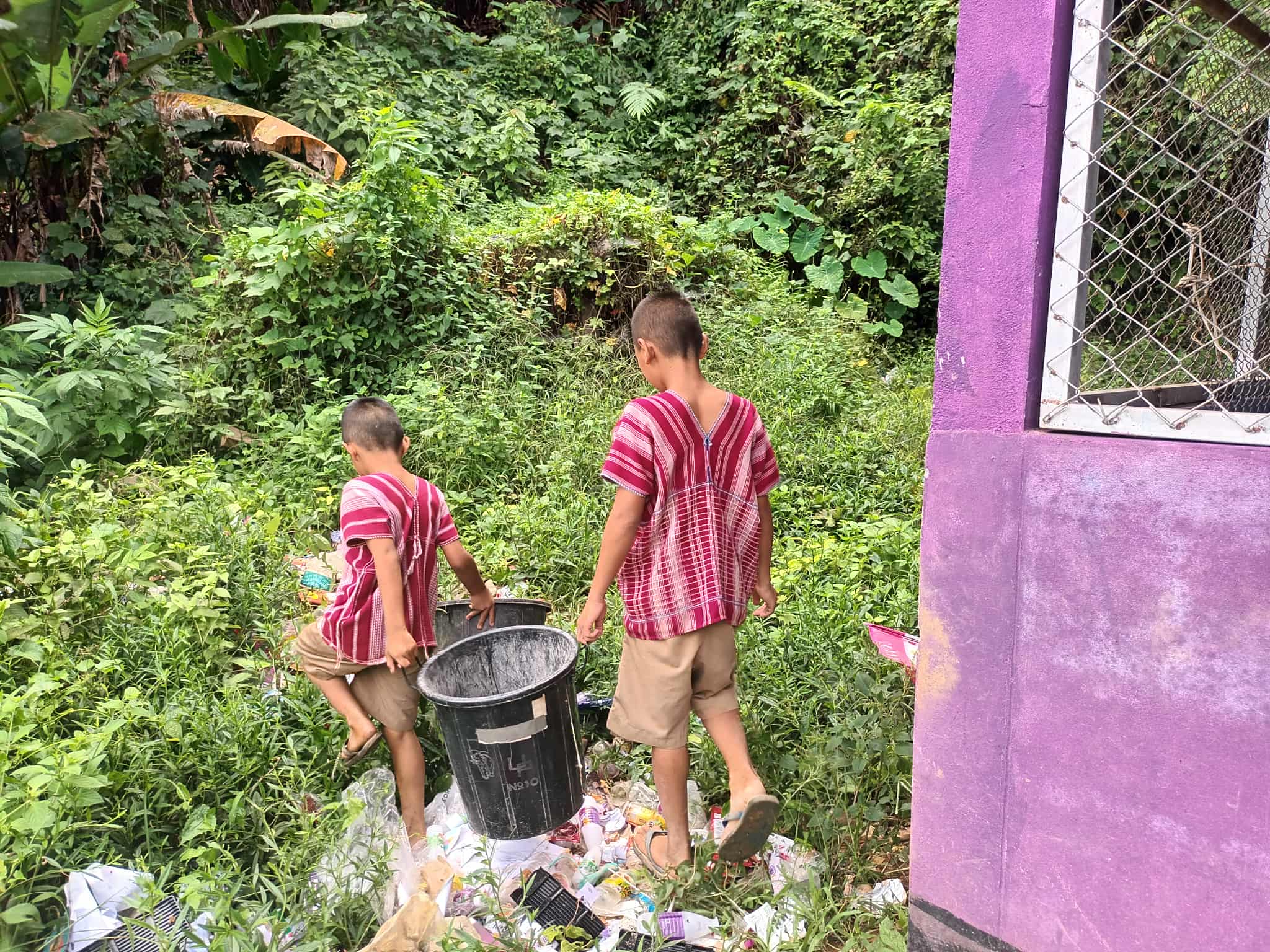 A great day with a garbage collection mission