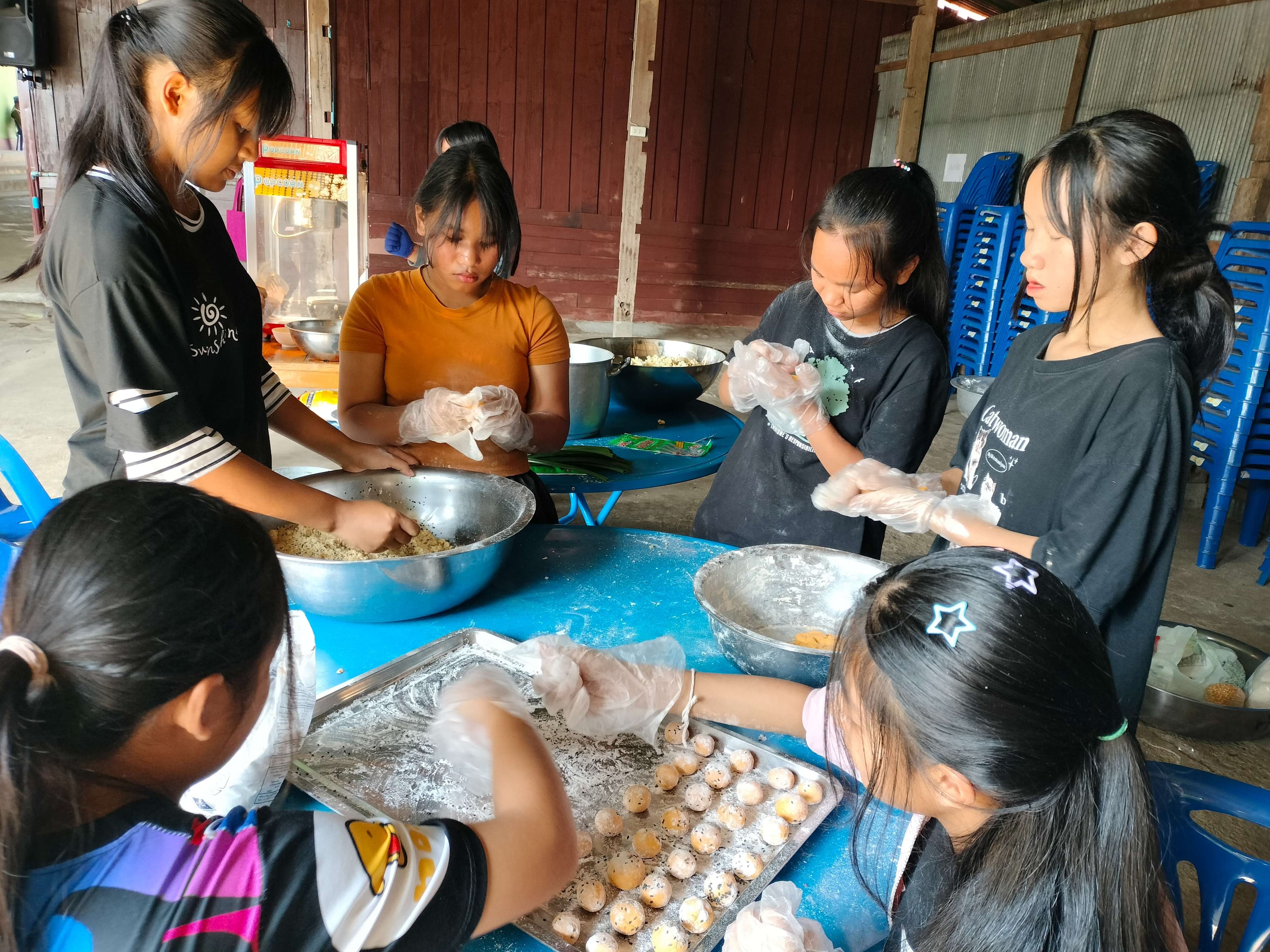 The youth brought ingredients to make snacks for everyone.