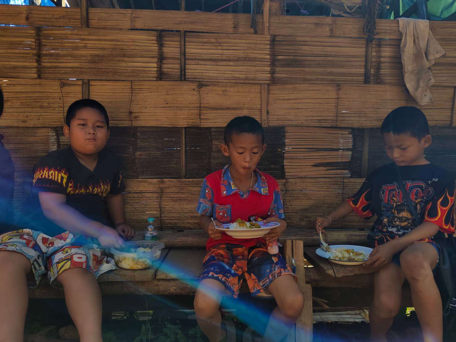 Cafeteria Space for Clean Meals and Youth Connection