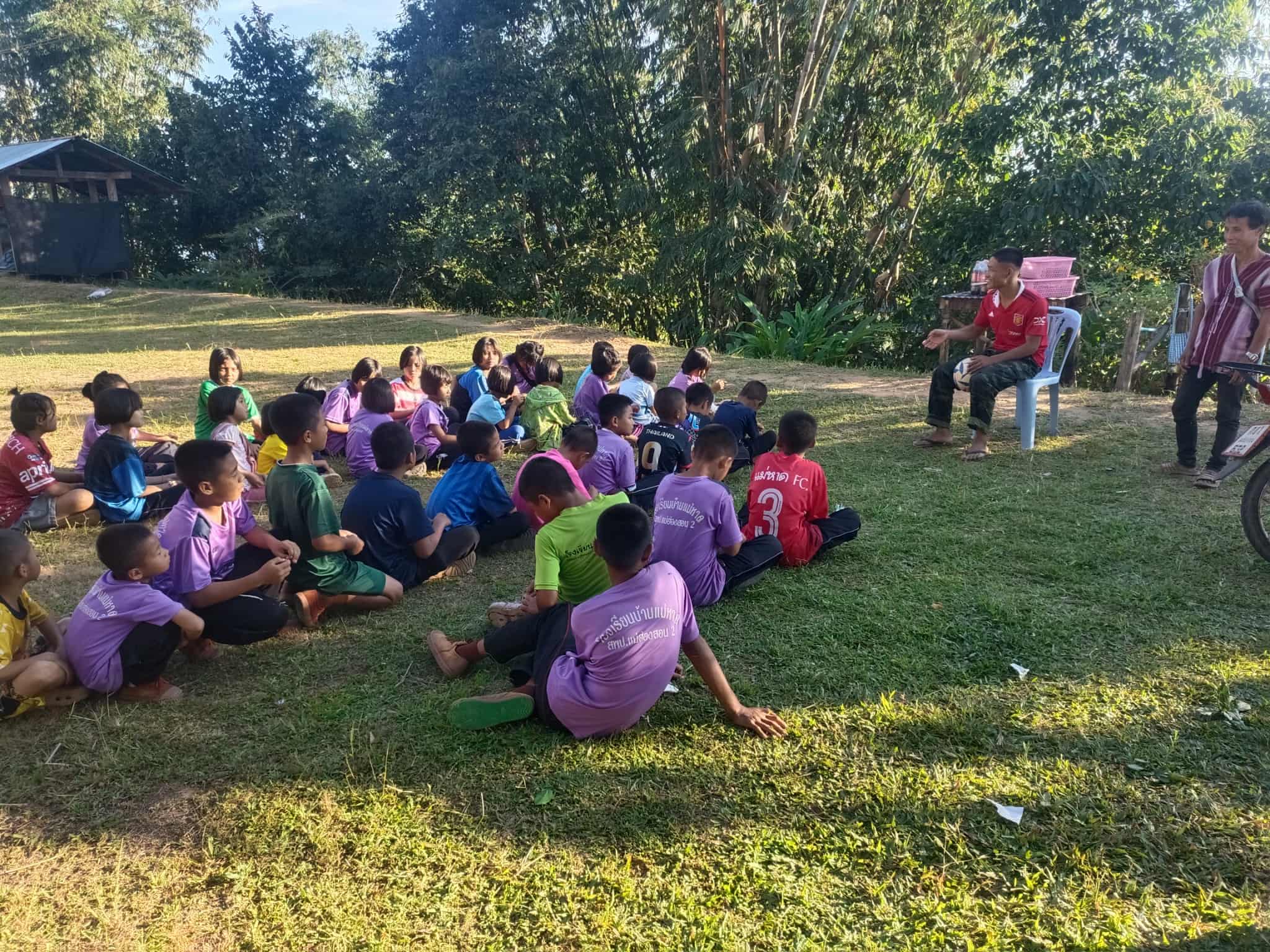 The local community keeps growing, prompting us to take lessons outdoors as we adapt to the limited space in our classroom!