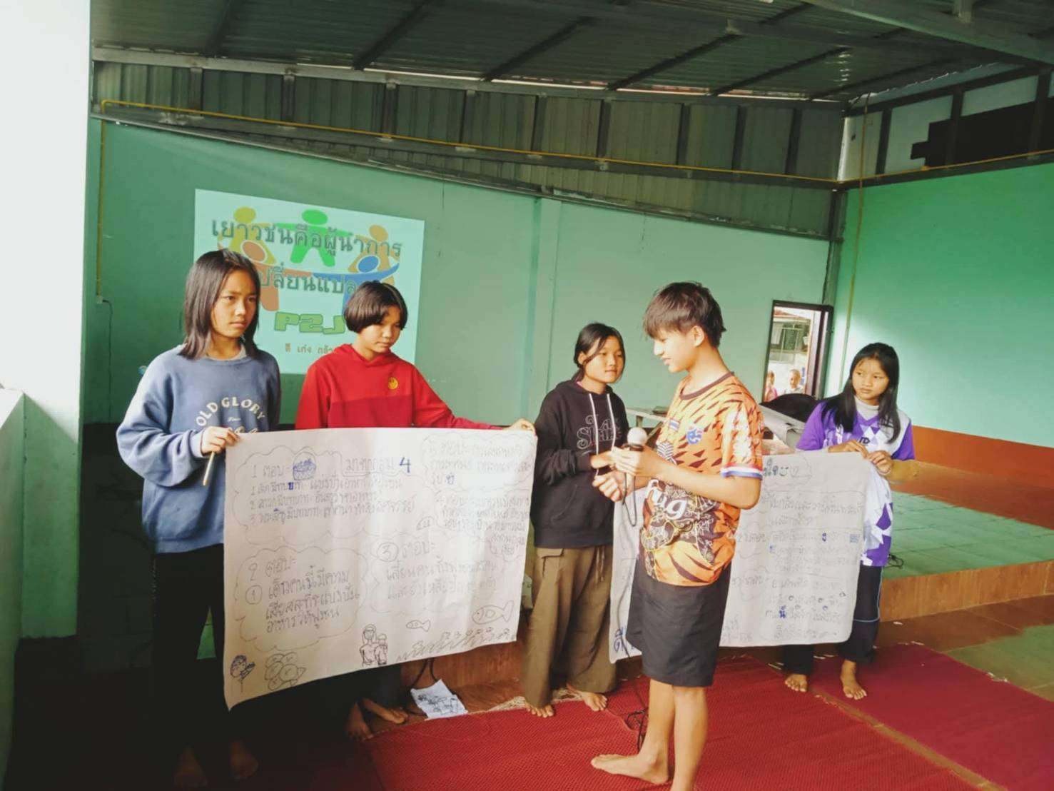 Children and youth learn to express their opinions.