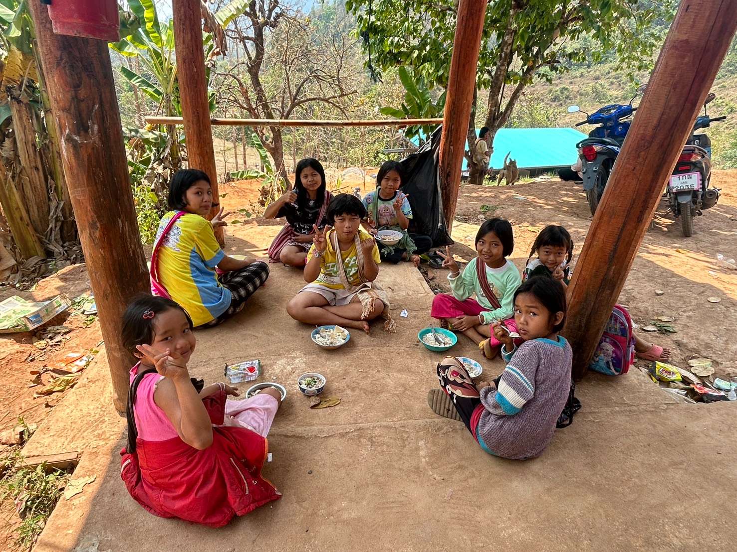 Cafeteria Space for Clean Meals and Youth Connection