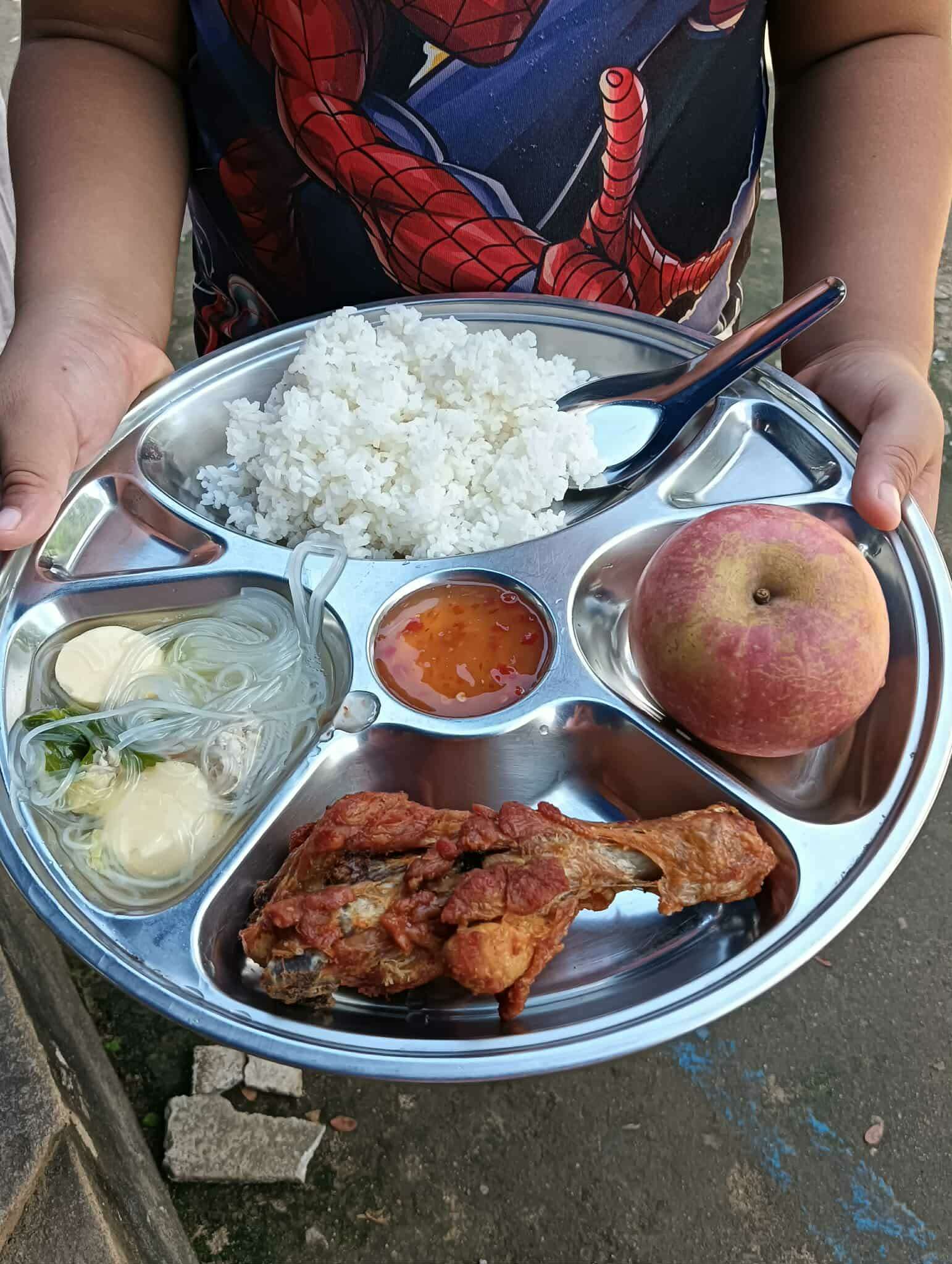 The food provided by the project for the children.