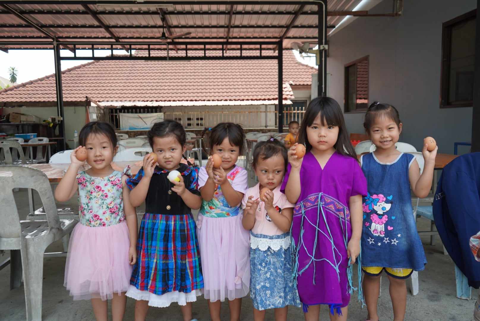 Children enjoy playing games that enhance their minds.