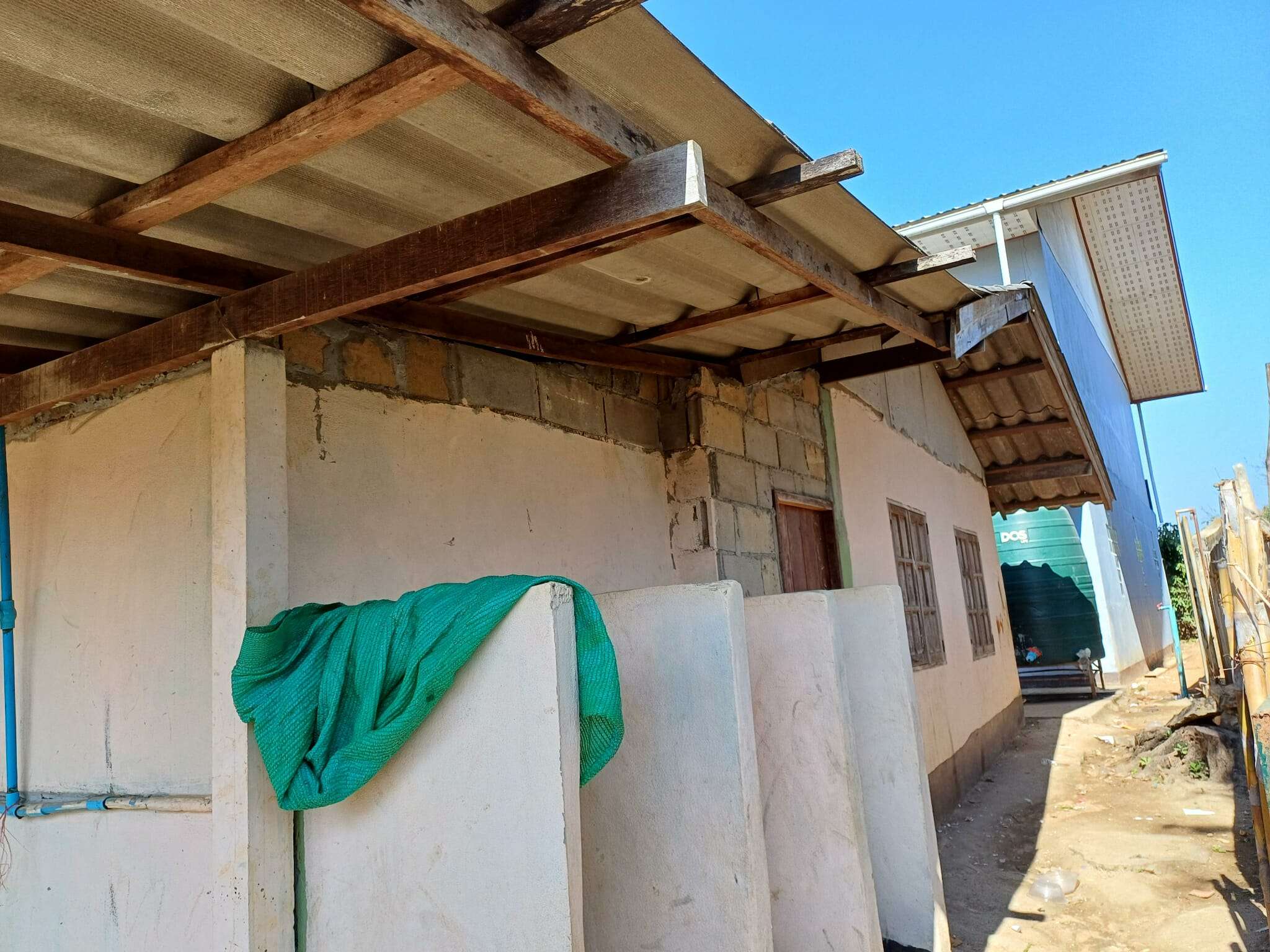 Toilets for children and youth.