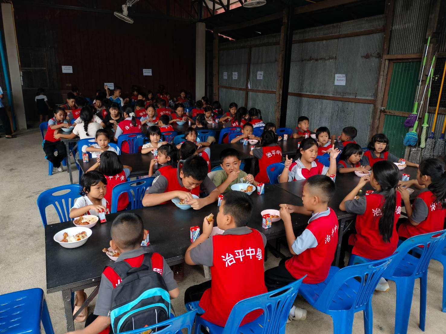 Lunch will be provided for everyone attending the class.