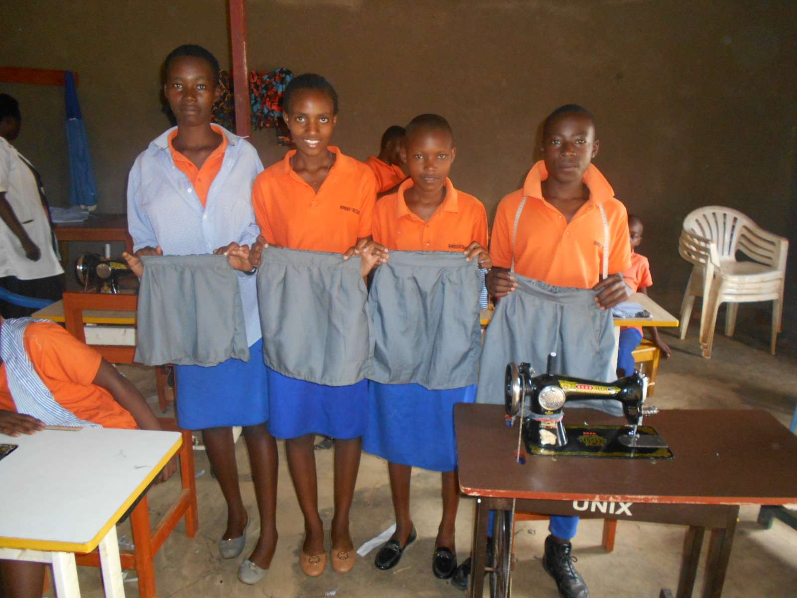 participants  already know how to sew skirt 