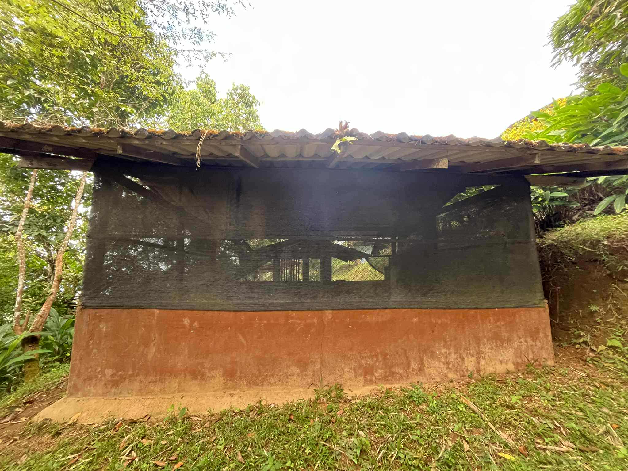 Current state of the classroom building: A reminder of the need for improvement and renewal!