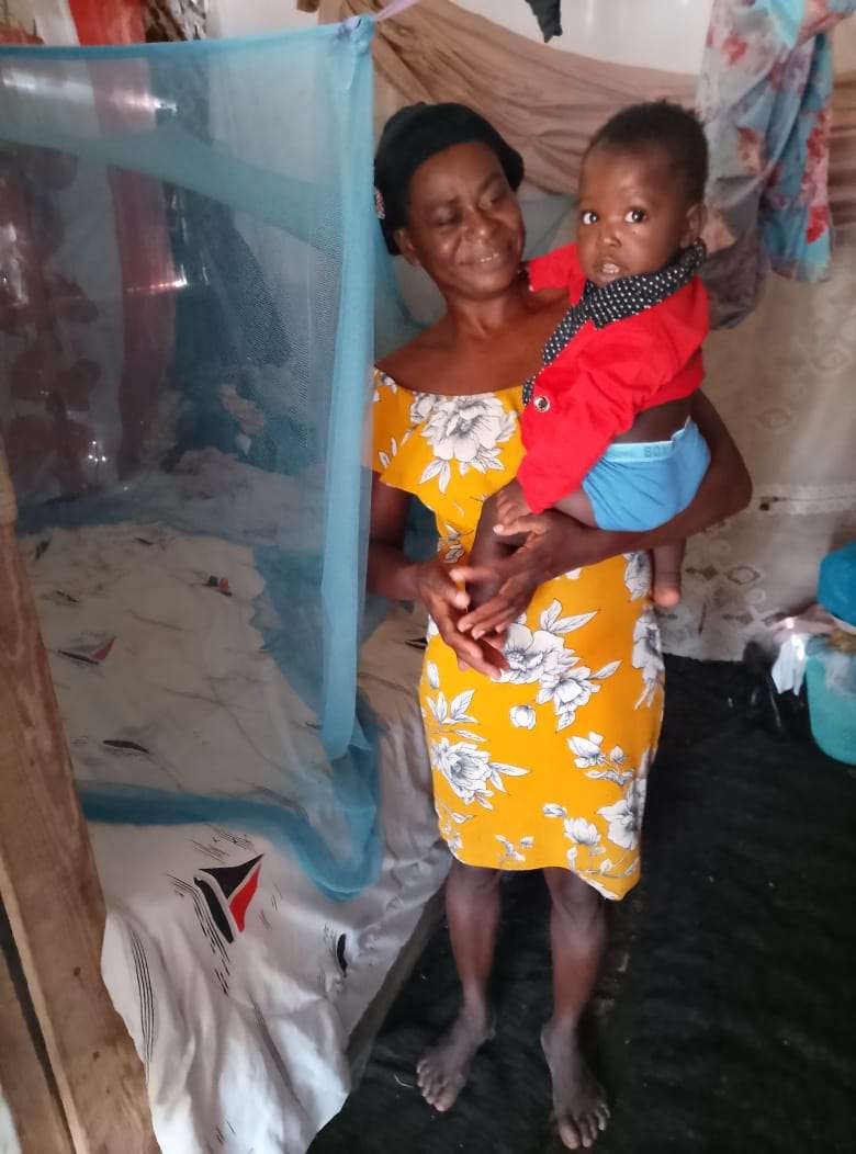 Four Little Ones and a Brave Mother